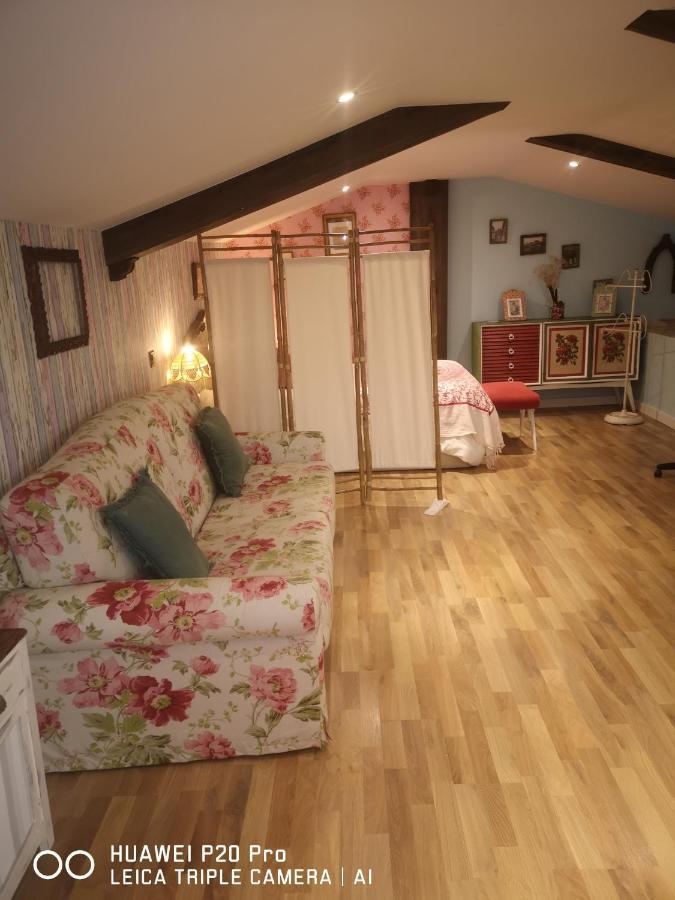 Casa Tiburcio Apartment อาเรนัส เด ซานเปโดร ภายนอก รูปภาพ